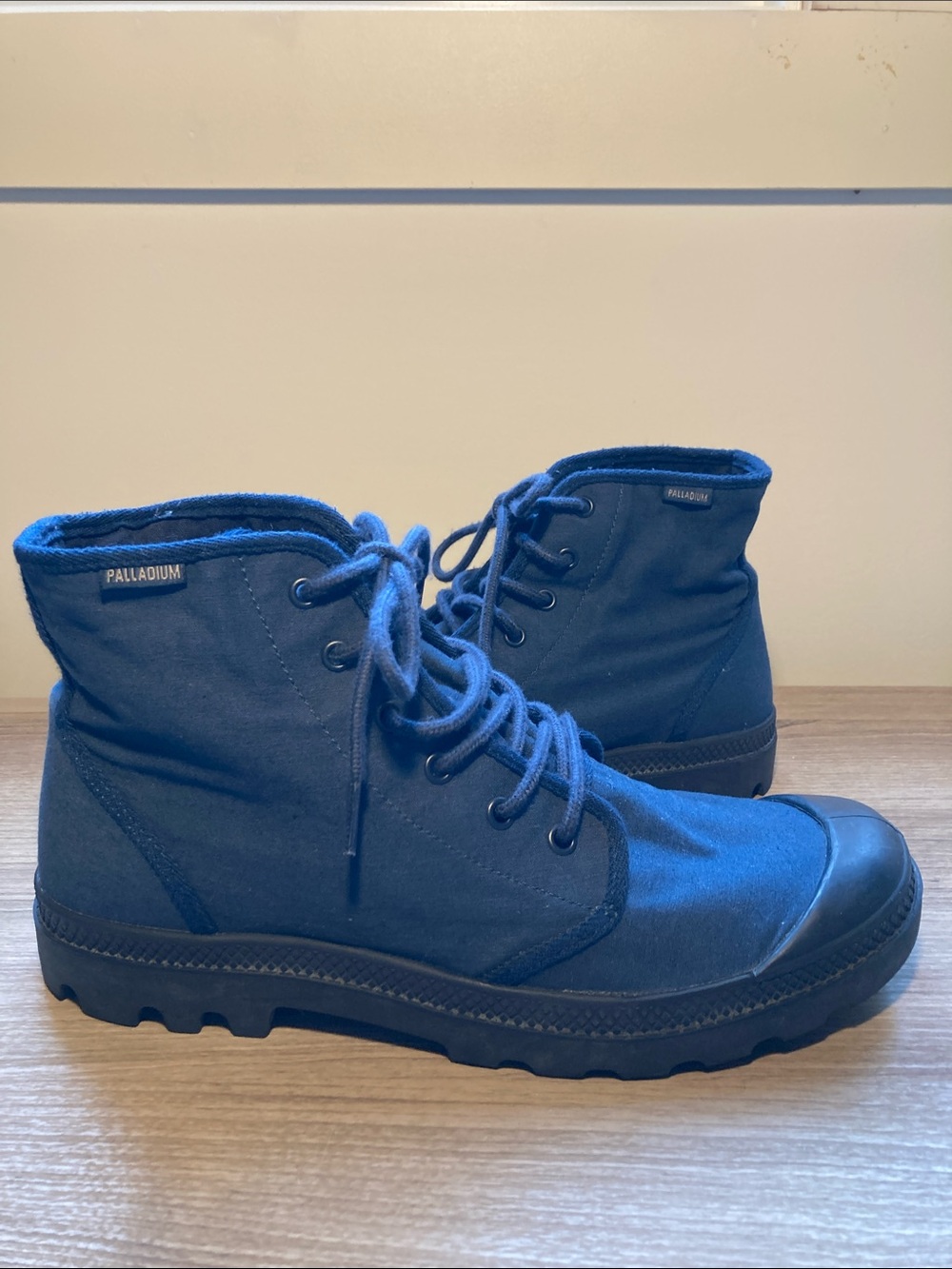 Palladium high top sneakers unisex navy